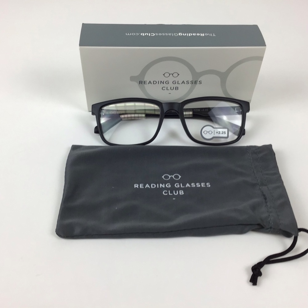 Men’s The ReadingGlassesClub Black Framed Glasses +2.25 w/ Gray Drawstring Case